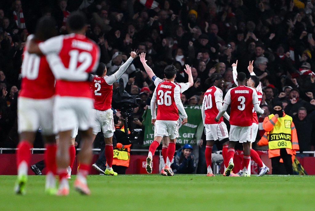 图片报：戴维斯即将复出，穆西亚拉预计明年初回归（《图片报》：戴维斯伤愈在即，穆西亚拉有望明年年初归队）