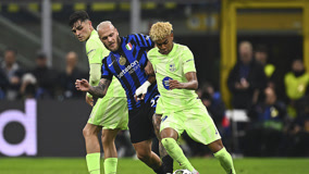 剑南春｜15连胜！拜仁3-0药厂，雅克松德甲首球，格纳布里建功（剑南春｜拜仁3-0击败药厂豪取15连胜，雅克松收获德甲处子球，格纳布里破门）