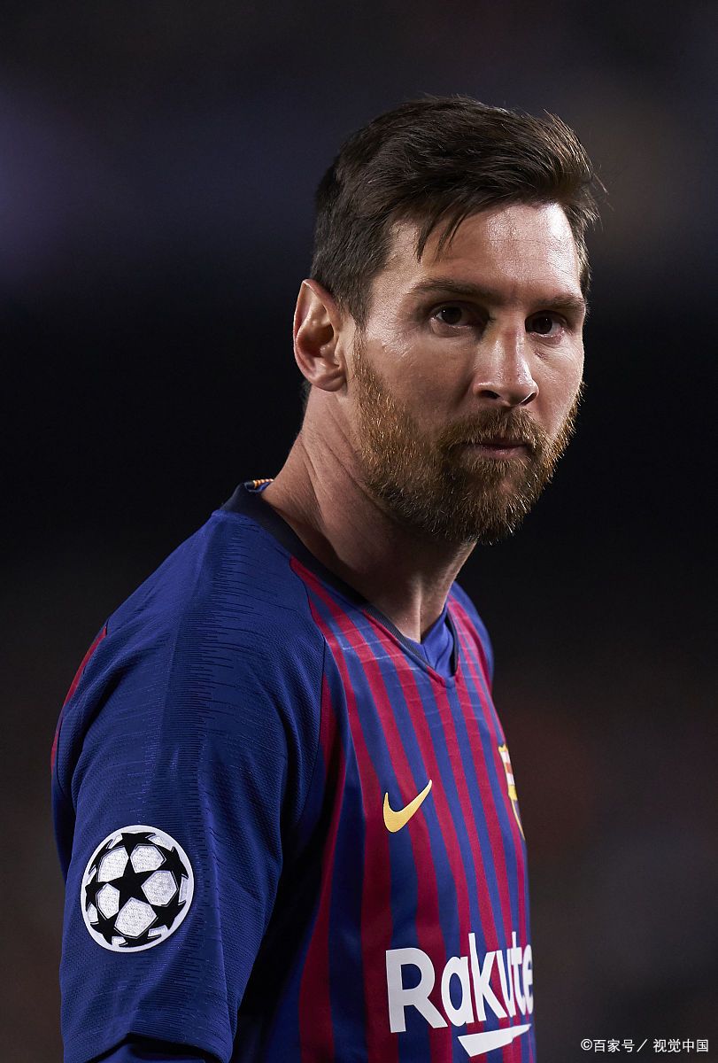 英超战报：沃特金斯、范黑克均双响，布莱顿3-4阿斯顿维拉（英超赛报：沃特金斯、范黑克双双梅开二度，阿斯顿维拉4-3布莱顿）