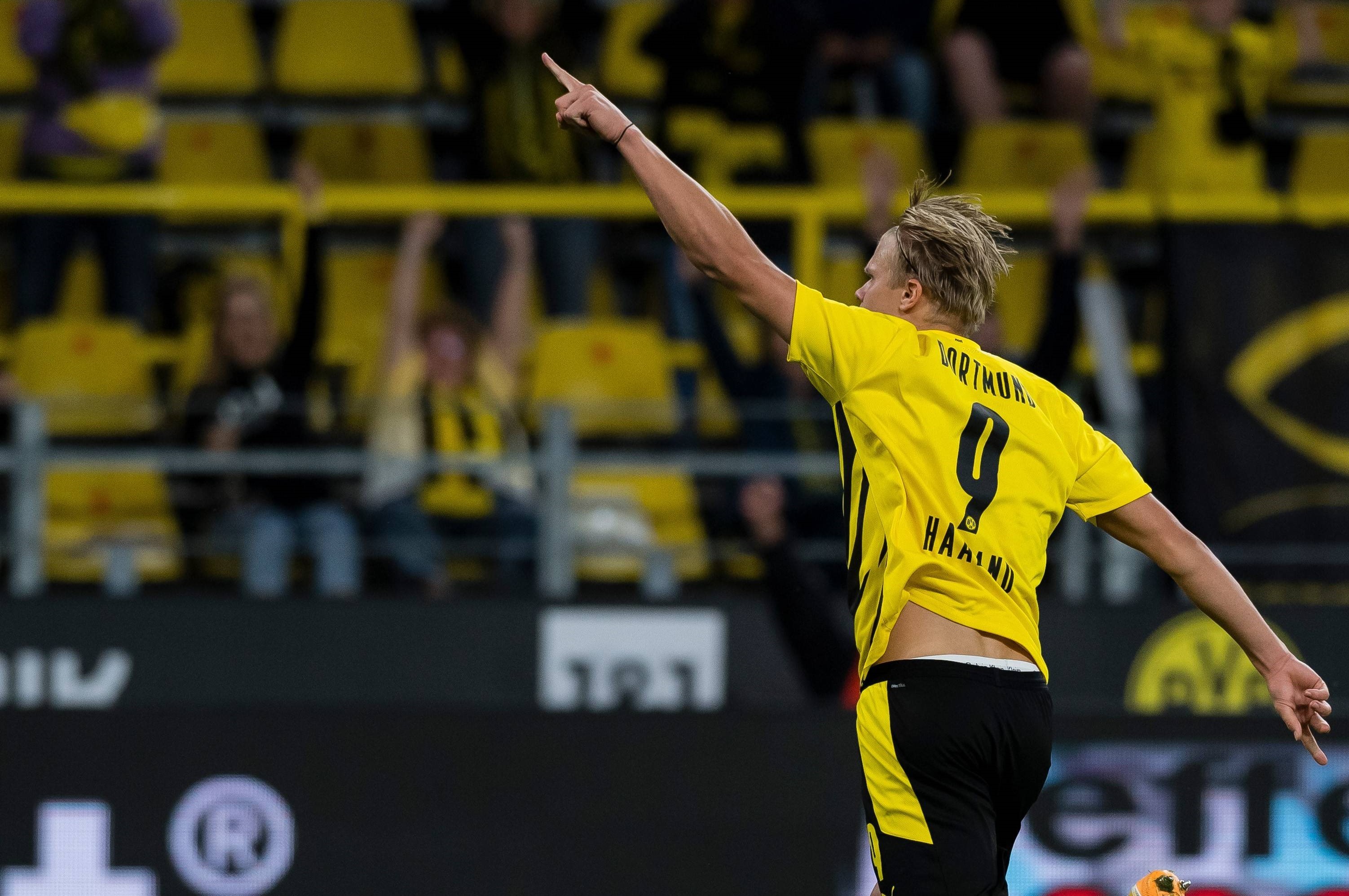 曼城仍有意签下法国国脚阿克利乌舍