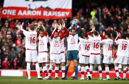 弗里克：没做好逼抢；我们不想用低位防守并靠反击1-0取胜（弗里克：逼抢执行不佳；我们不想靠低位防守与反击拿到1-0）