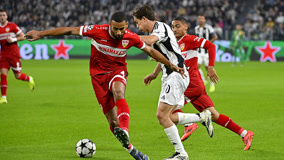 卡尔：如果我继续这样踢下去，当然是可以达到梅西那个水平的（卡尔豪言：按现在的踢法坚持下去，我能达到梅西的水平）