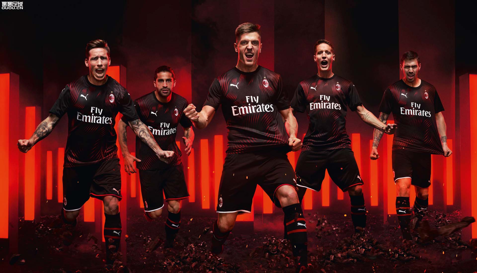 足球报：海港有意杨希，徐彬留洋仍存不确定，西海岸资金有困