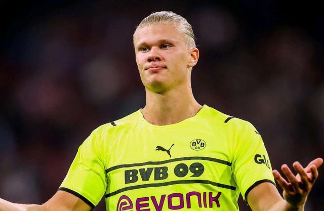 穆斯卡特：若抱着打平的心态是非常危险的；李新翔参加了合练